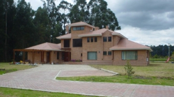 CASA GREIFFENSTEIN-1